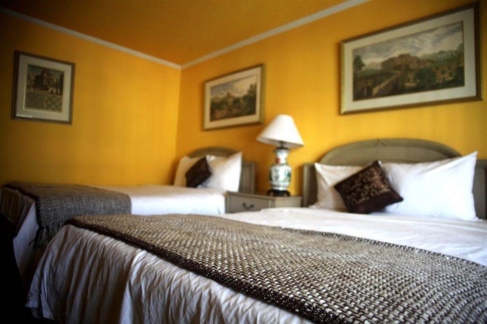 Hyundae Resort And Spa Desert Hot Springs Exterior foto